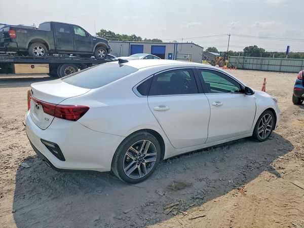 2021 KIA FORTE EX