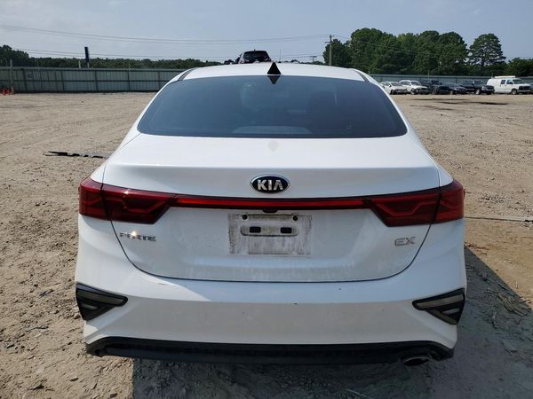 2021 KIA FORTE EX
