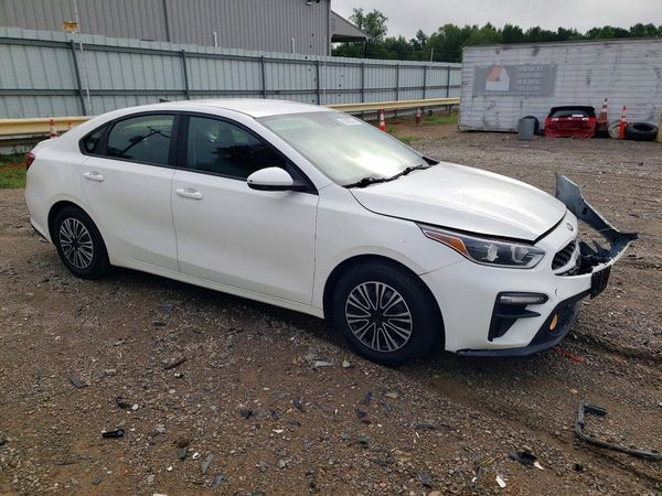 2020 KIA FORTE FE, LXS