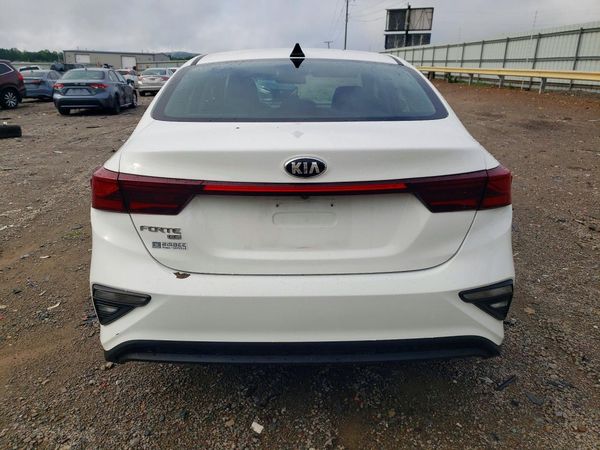 2020 KIA FORTE FE, LXS