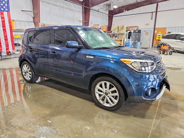 2019 KIA SOUL