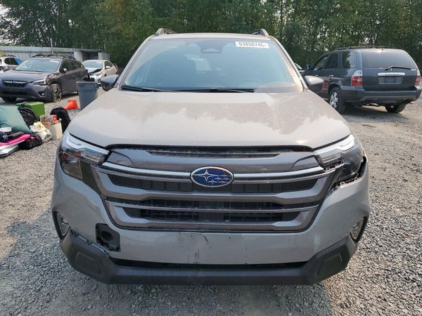 2025 SUBARU FORESTER