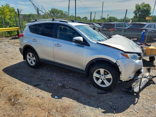2013 TOYOTA RAV4 Sports — Passenger 3/4