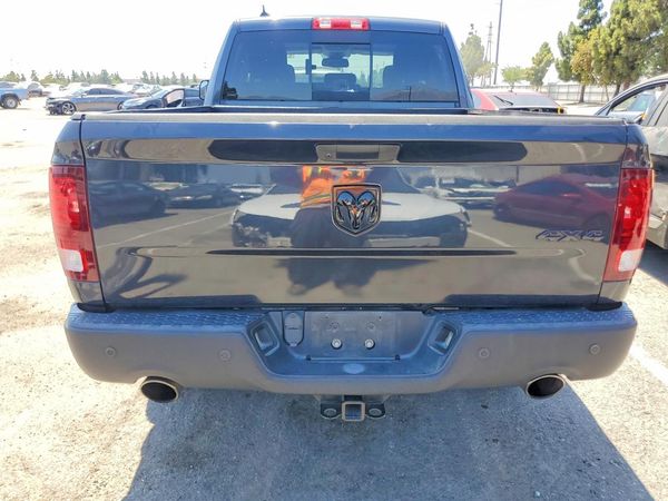 2019 RAM 1500 CLASSIC SLT