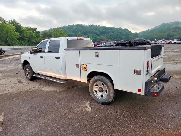 2024 RAM 3500 TRADESMAN CREW CAB 4X4