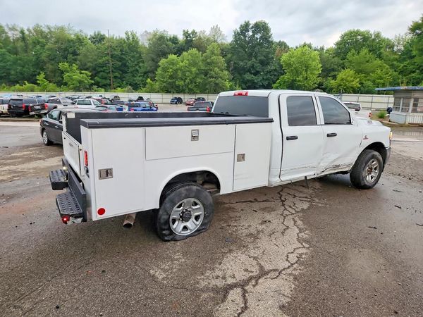 2024 RAM 3500 TRADESMAN CREW CAB 4X4