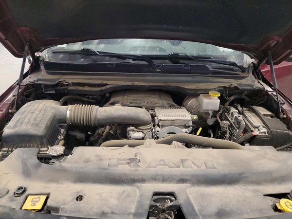 2024 RAM 1500 Laramie — Engine bay