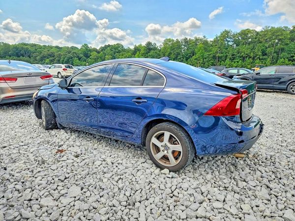 2012 VOLVO S60