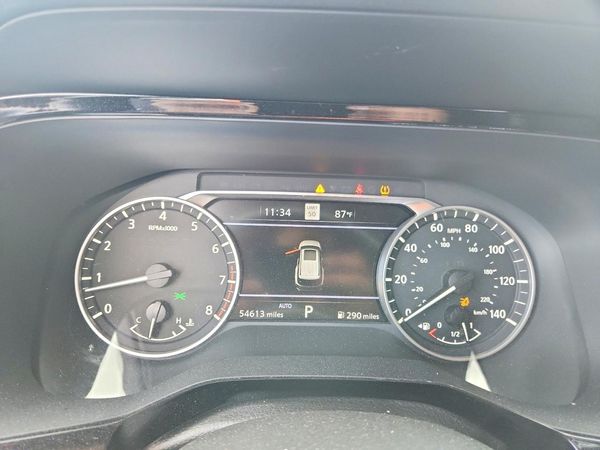 2024 NISSAN PATHFINDER SL