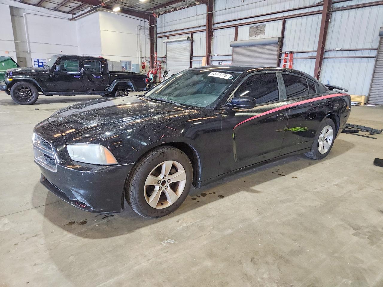 2013 DODGE CHARGER SE