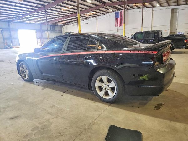 2013 DODGE CHARGER SE