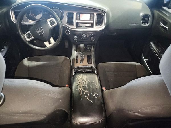 2013 DODGE CHARGER SE