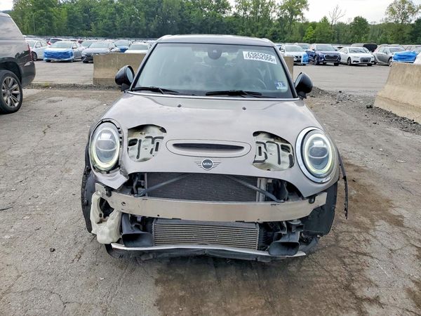 2019 MINI COOPER