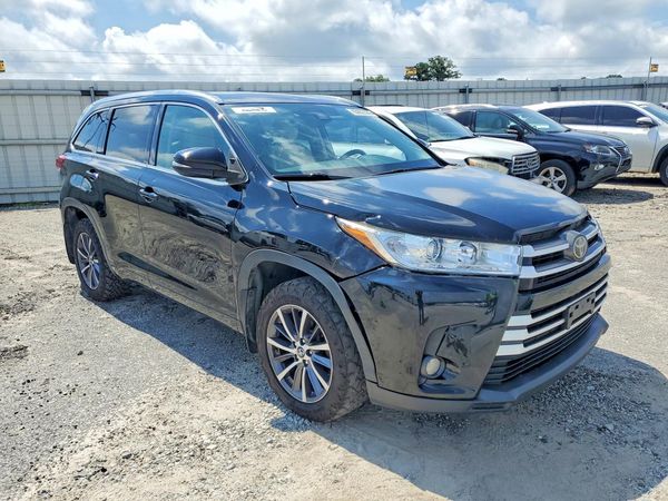 2018 TOYOTA HIGHLANDER SE/XLE