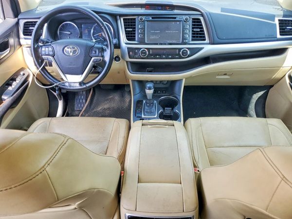 2018 TOYOTA HIGHLANDER SE/XLE