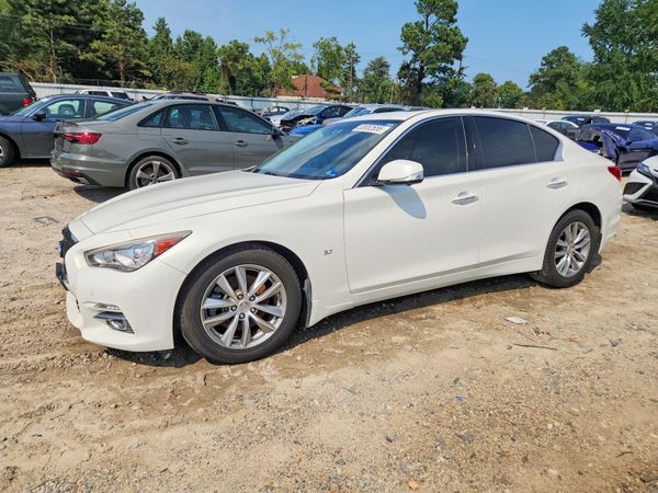 2015 INFINITI Q50