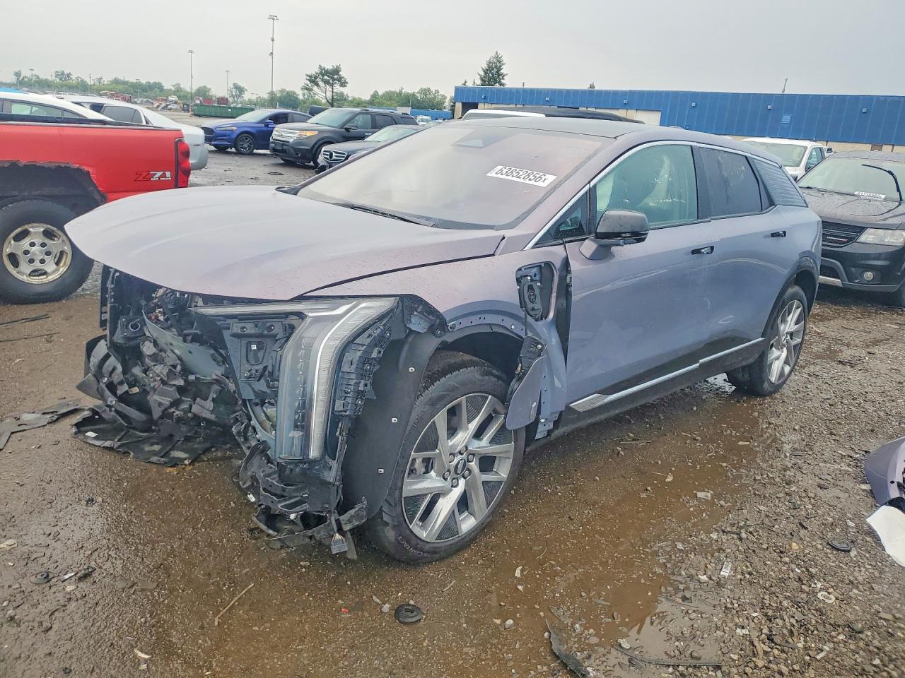 2025 CADILLAC OPTIQ Luxury 1 — Front 3/4