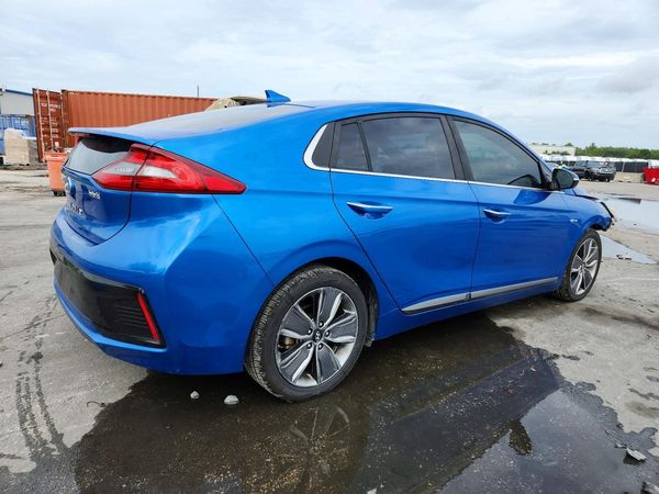 2017 HYUNDAI IONIQ SEL