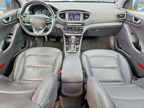 2017 HYUNDAI IONIQ SEL