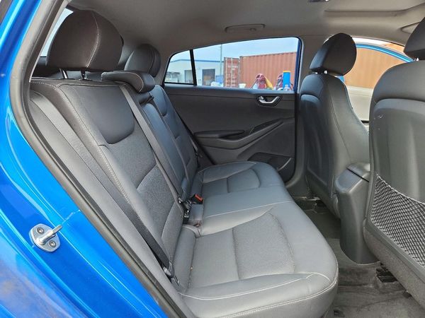2017 HYUNDAI IONIQ SEL