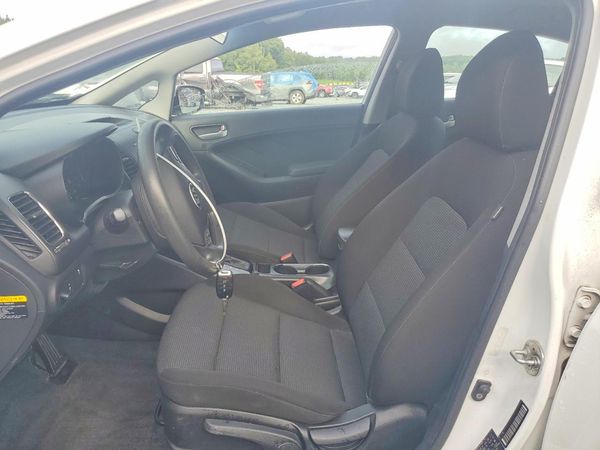 2018 KIA FORTE LX Base