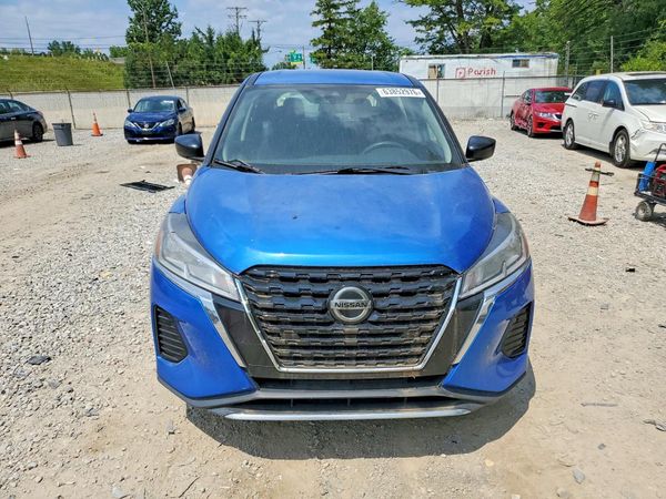 2021 NISSAN KICKS