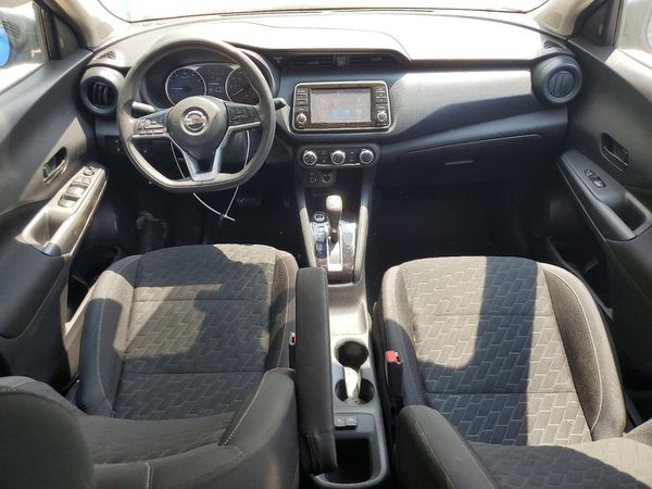 2021 NISSAN KICKS