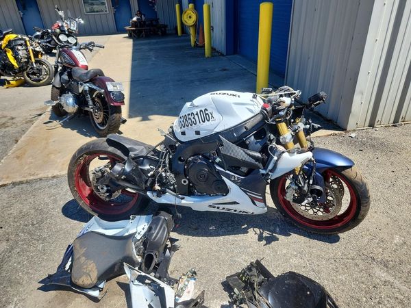 2025 SUZUKI GSXR750