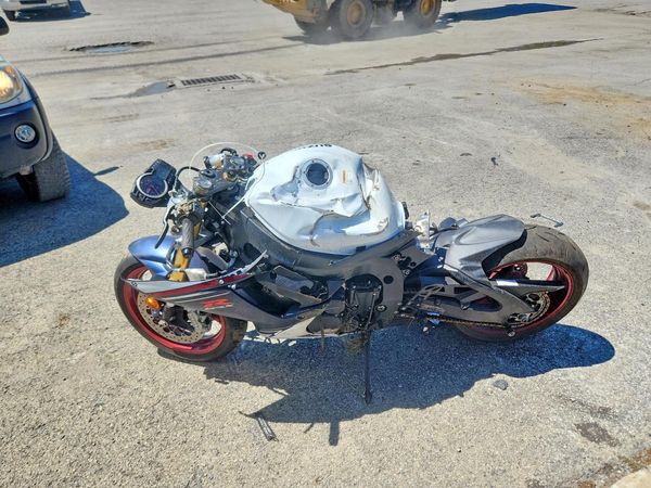 2025 SUZUKI GSXR750