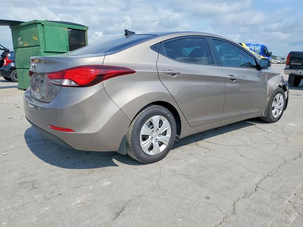2016 HYUNDAI ELANTRA