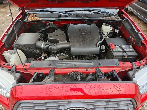 2021 TOYOTA TACOMA SR5