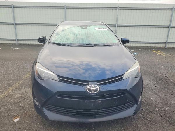 2017 TOYOTA COROLLA