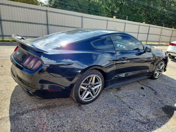 2017 FORD MUSTANG