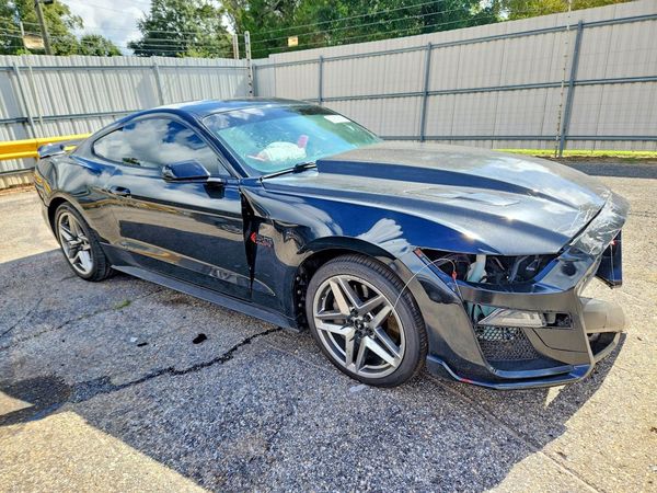 2017 FORD MUSTANG