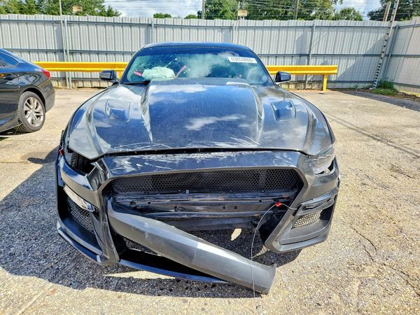 2017 FORD MUSTANG