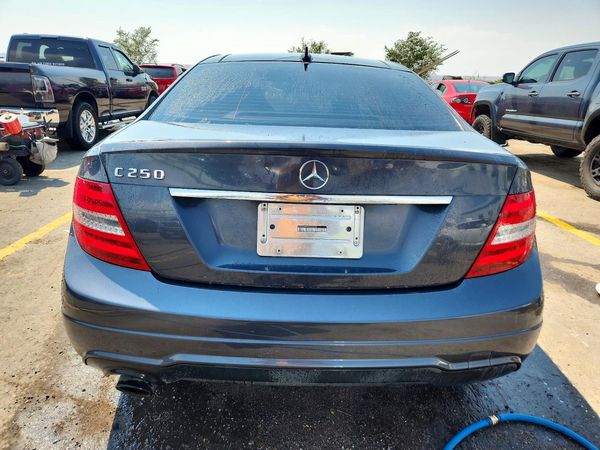 2013 MERCEDES-BENZ C C250