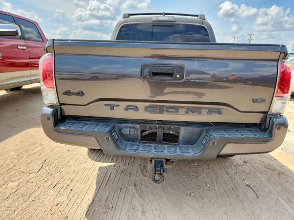 2019 TOYOTA TACOMA Limited — DIRR