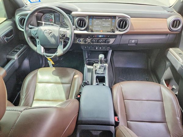 2019 TOYOTA TACOMA Limited — CKPT