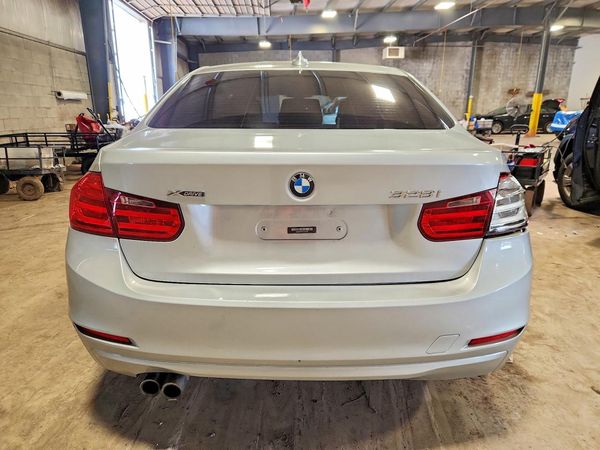 2015 BMW 328