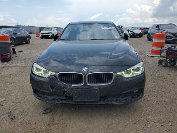 2018 BMW 320