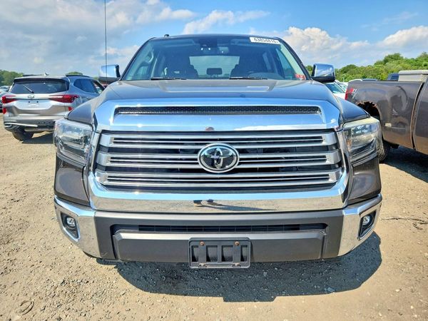 2018 TOYOTA TUNDRA Limited