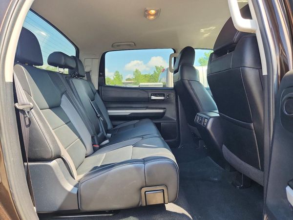 2018 TOYOTA TUNDRA Limited