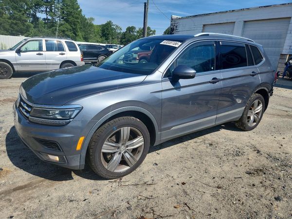 2018 VOLKSWAGEN TIGUAN 4Motion SEL Premium