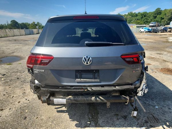 2018 VOLKSWAGEN TIGUAN 4Motion SEL Premium