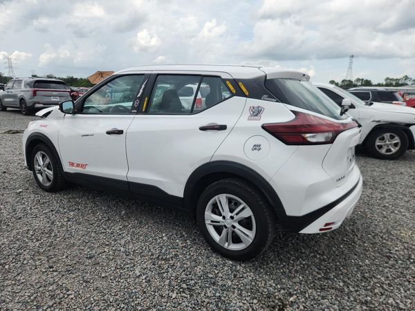 2023 NISSAN KICKS
