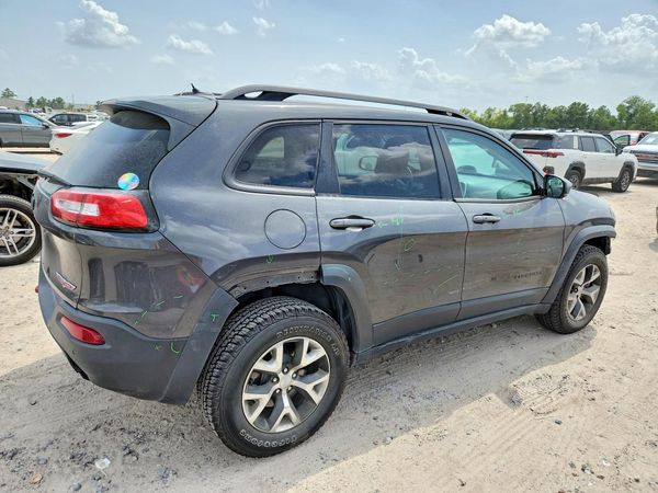 2015 JEEP CHEROKEE TRAILHAWK 4X4