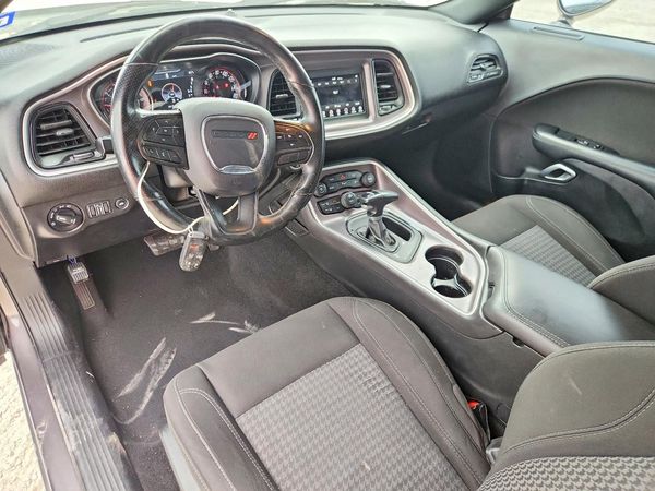2020 DODGE CHALLENGER SXT