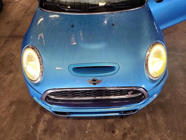 2017 MINI COOPER