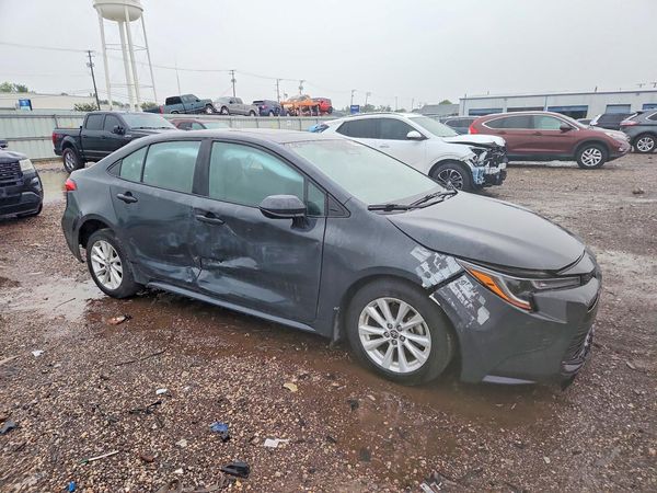 2024 TOYOTA COROLLA