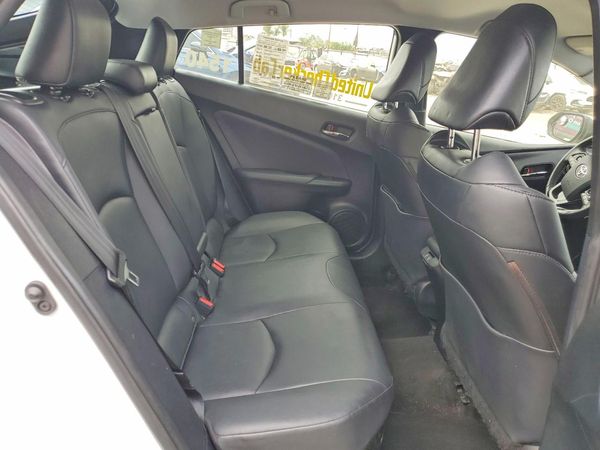 2021 TOYOTA PRIUS